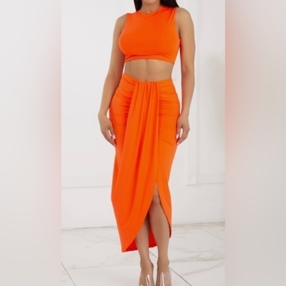 ORANGE SLEEVELESS ROUND NECK CROP TOP DRAPED HIGH LOW SPLIT MIDI TWO PIECE DRESS